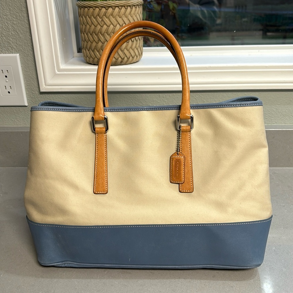 Coach Vintage Canvas Bag with Blue Leather and Green canvas Interior